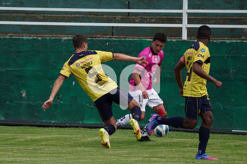 FBL-LIGA-PRO-SERIE-B-CHACARITAS-INDEPENDIENTE-JR-