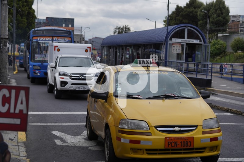 UIO-TRAFICO-VEHICULAR