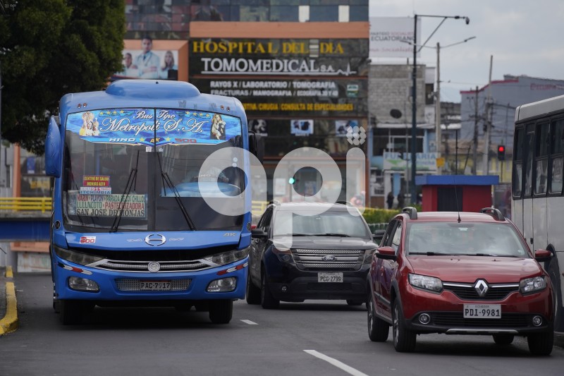 UIO-TRAFICO-VEHICULAR
