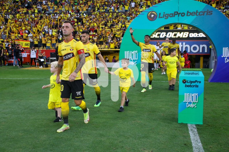 FBL-LIGAPRO-BARCELONA-CUMBAYA