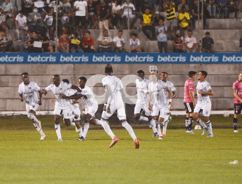 FBL-LIGAPRO-OCTUBRE-IVALLE