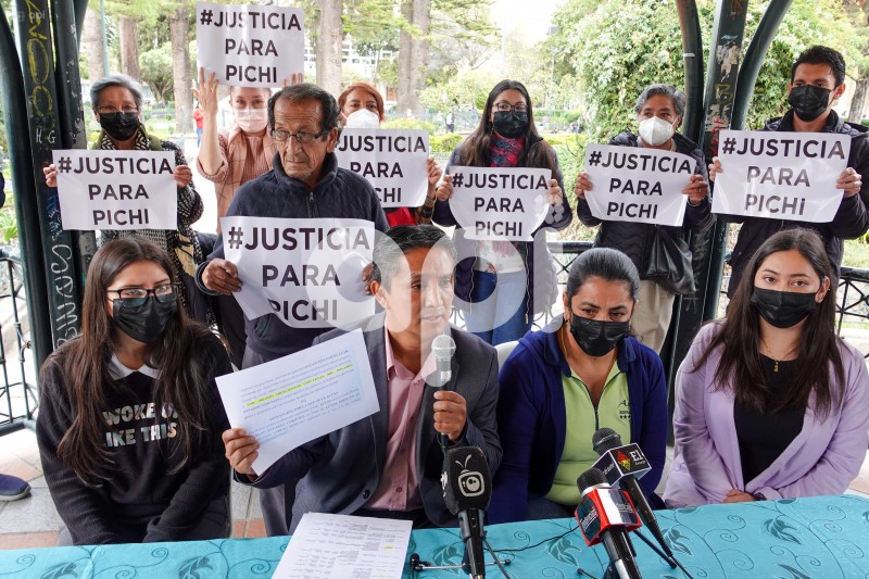 CUE-DOCENTE-ACUSADO-ACOSO