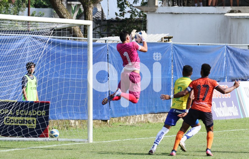 FBL-COPA ECUADOR- INSUTEC - GUALACEO
