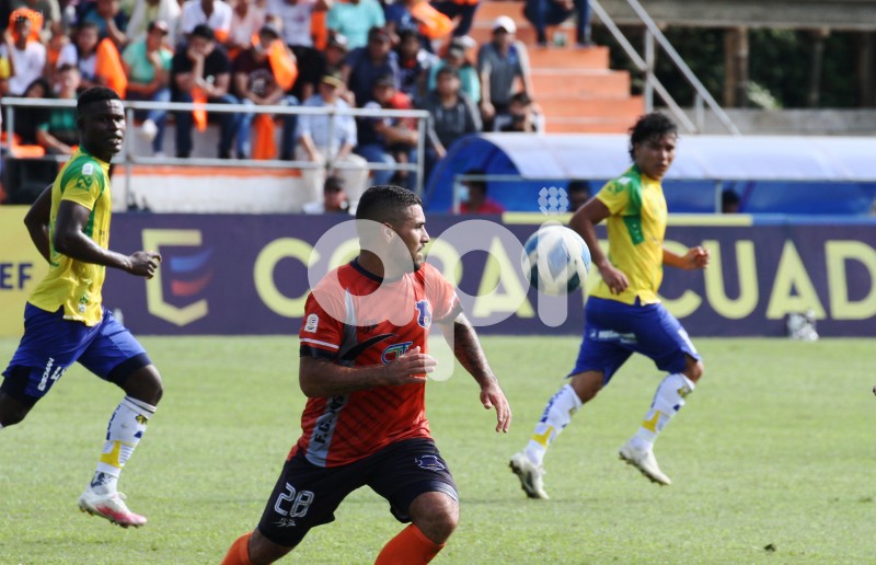 FBL-COPA ECUADOR- INSUTEC - GUALACEO