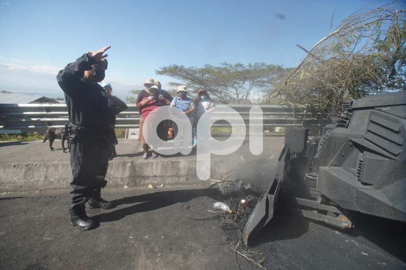 UIO-DESAJOLO-CALLES-PROTESTAS