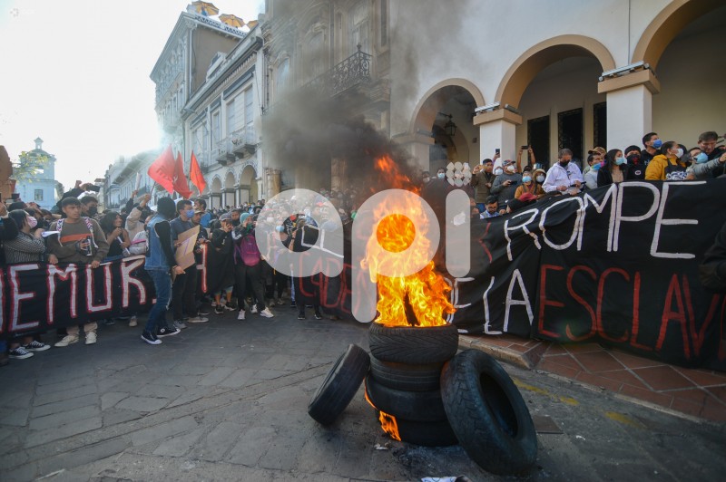 CUE-PROTESTA-UCUENCA