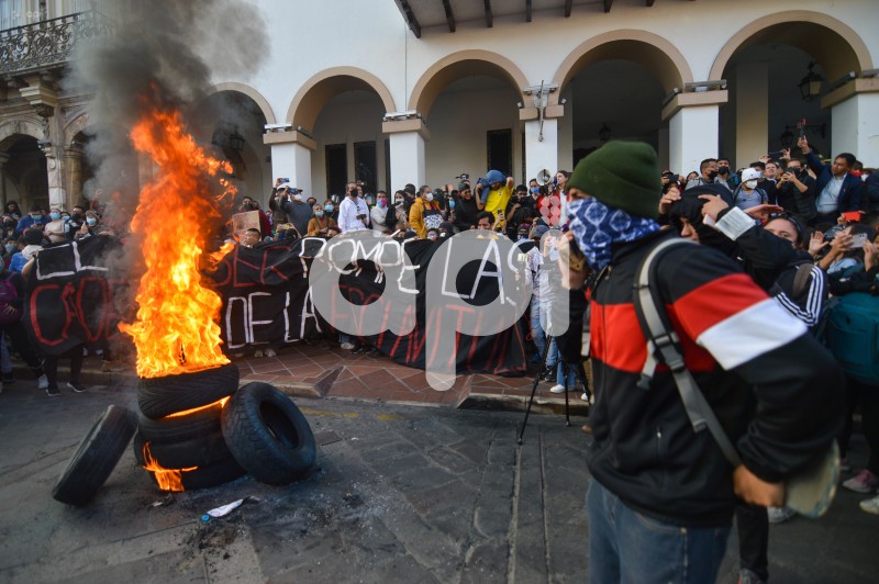 CUE-PROTESTA-UCUENCA