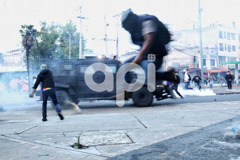 UIO-PROTESTAS-UNIVERSIDAD CENTRAL