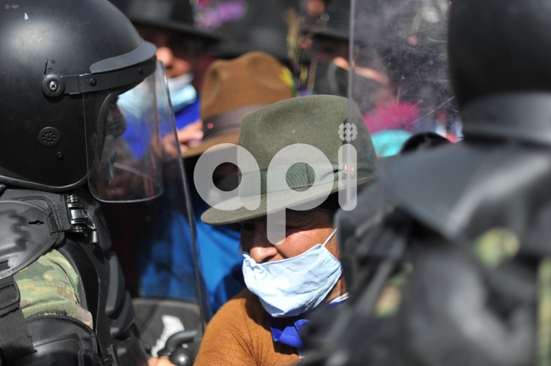UIO-PROTESTAS-CONAIE-DIA 11-MUJERES