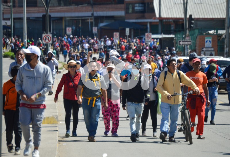 CUENCA-PARO-NACIONAL-FERIA-LIBRE