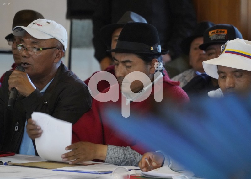 REUNION-CONAIE-GOBIERNO