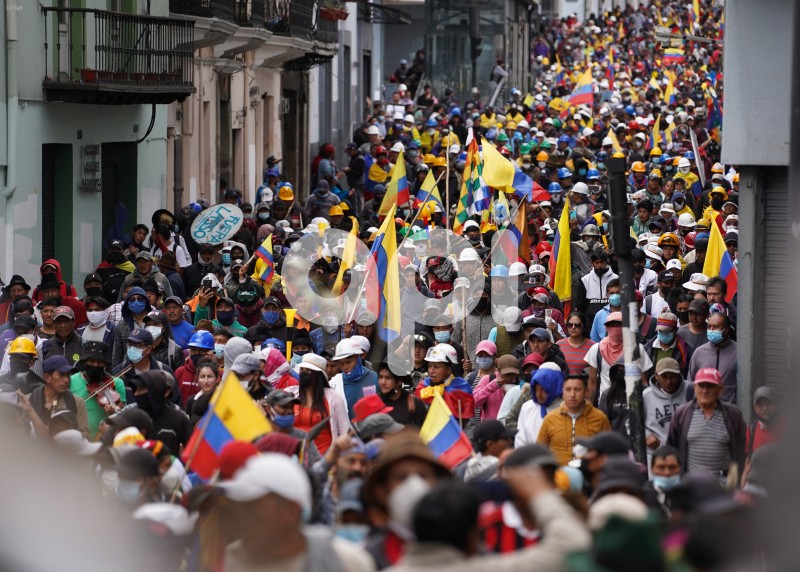 UIO-MARCHA-CONAIE-IZA