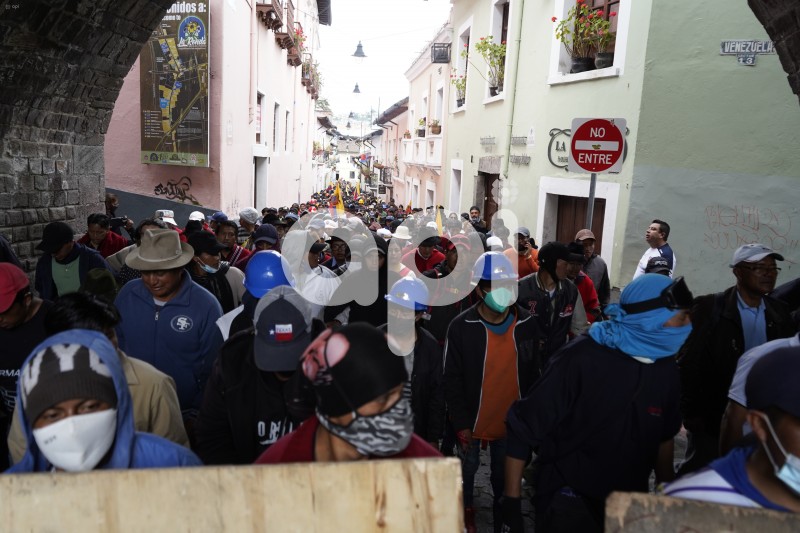 UIO-MARCHA-CONAIE-IZA