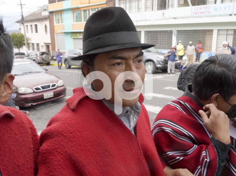 REUNION-CONAIE-GOBIERNO