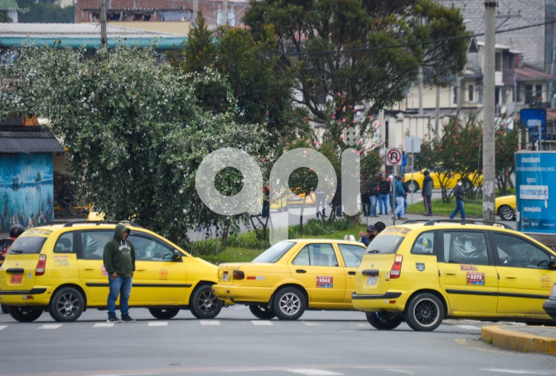CUENCA-PARO-NACIONAL-TRANSPORTE