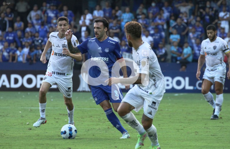 FBL-LIBERTADORES-EMELEC-MINEIRO
