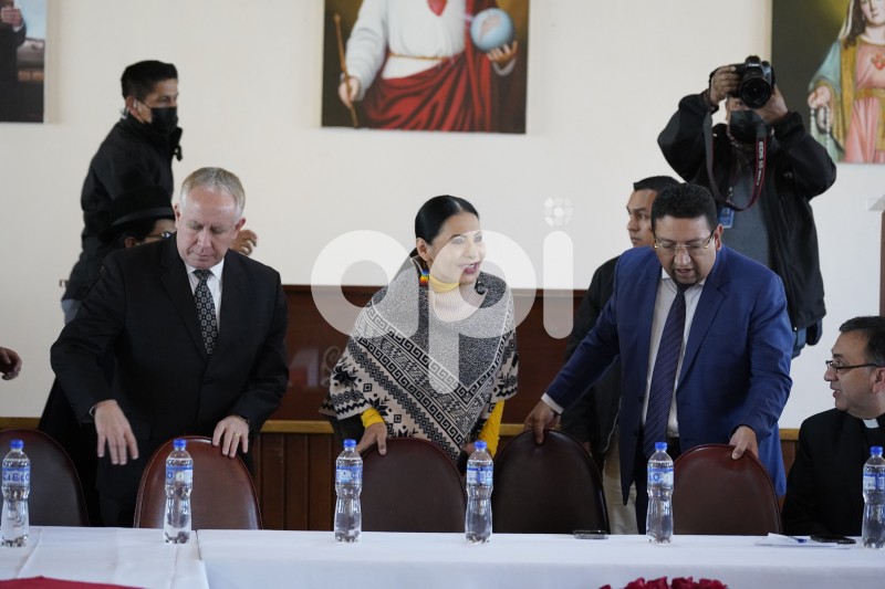 UIO-DIALOGO-IZA-GOBIERNO