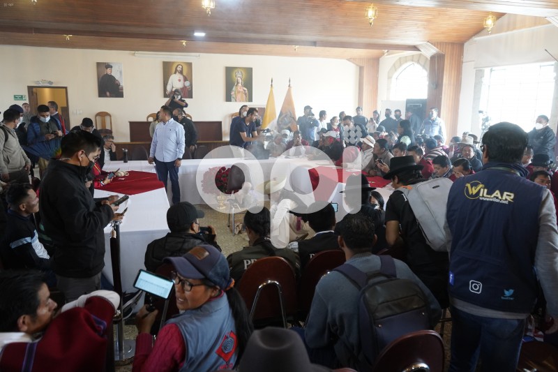 UIO-DIALOGO-IZA-GOBIERNO