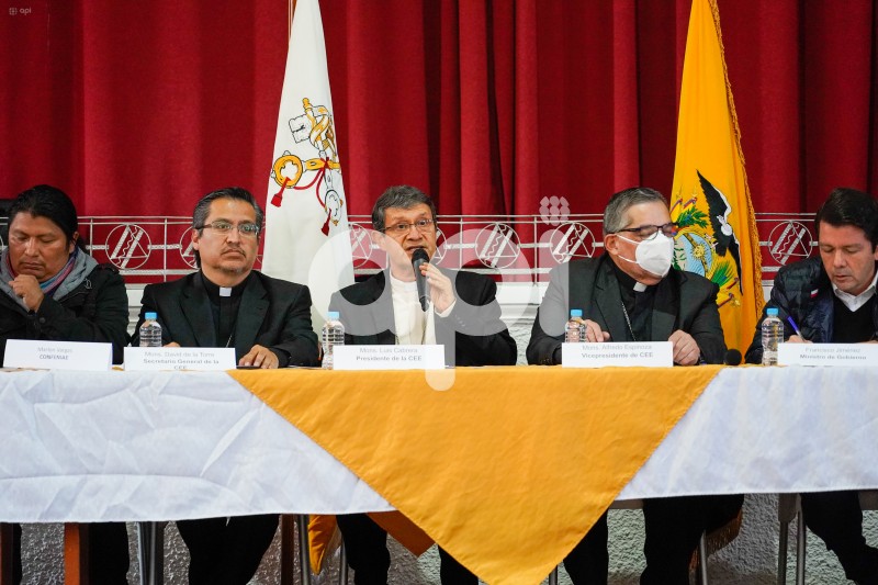 DIALOGO-GOBIERNO-CONAIE-CONFEDERACION