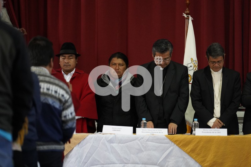 DIALOGO-GOBIERNO-CONAIE-CONFEDERACION