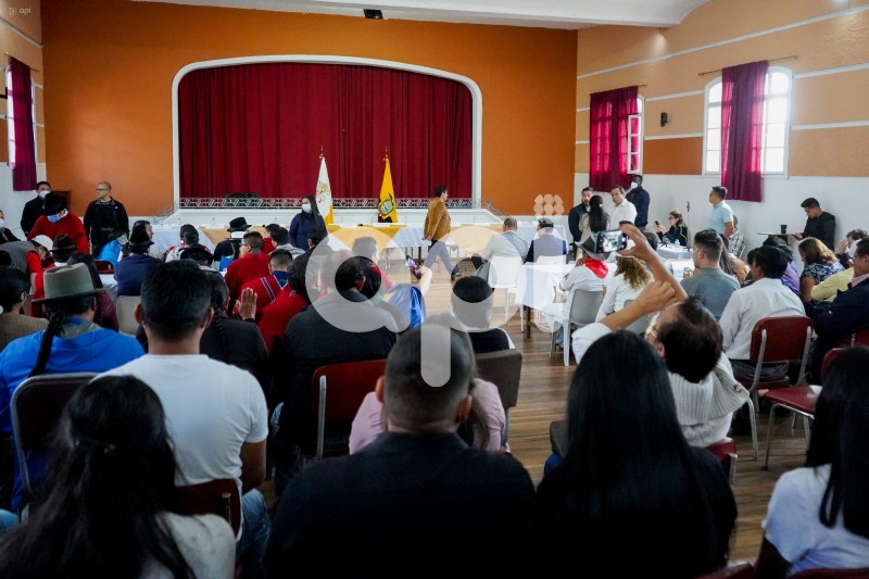 DIALOGO-GOBIERNO-CONAIE-CONFEDERACION