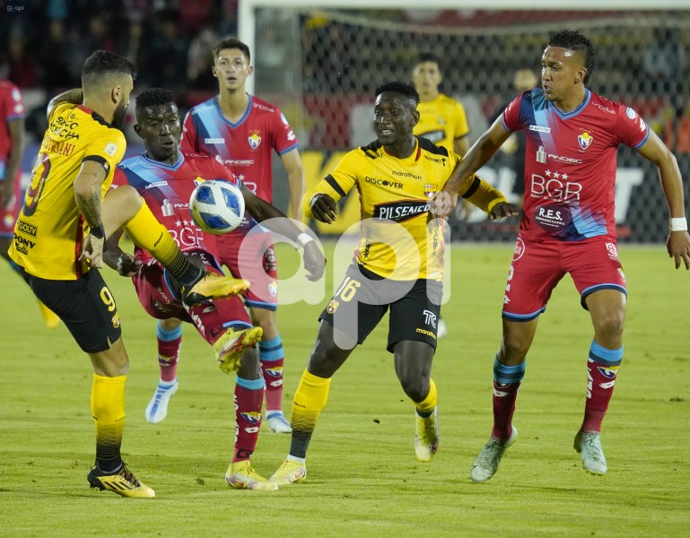 FBL-COPA ECUADOR- NACIONAL - BARCELONA