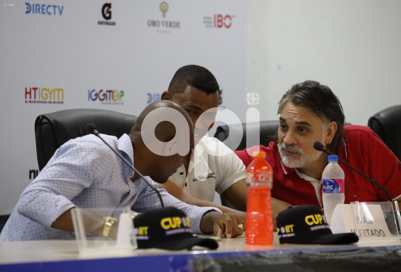 GYE-DESPEDIDA OSCAR BAQUI