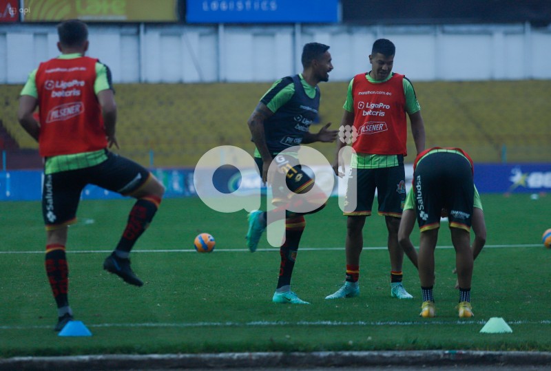 FBL-LIGAPRO-DCUENCA-GUAYAQUIL-CITY