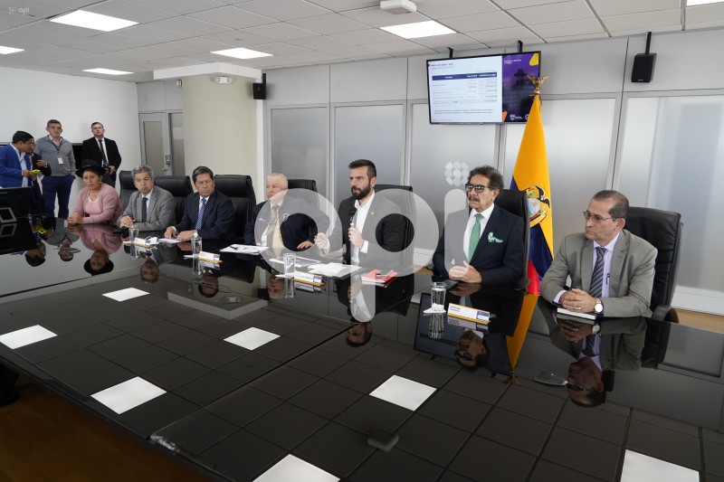 AROSEMENA-GADS
