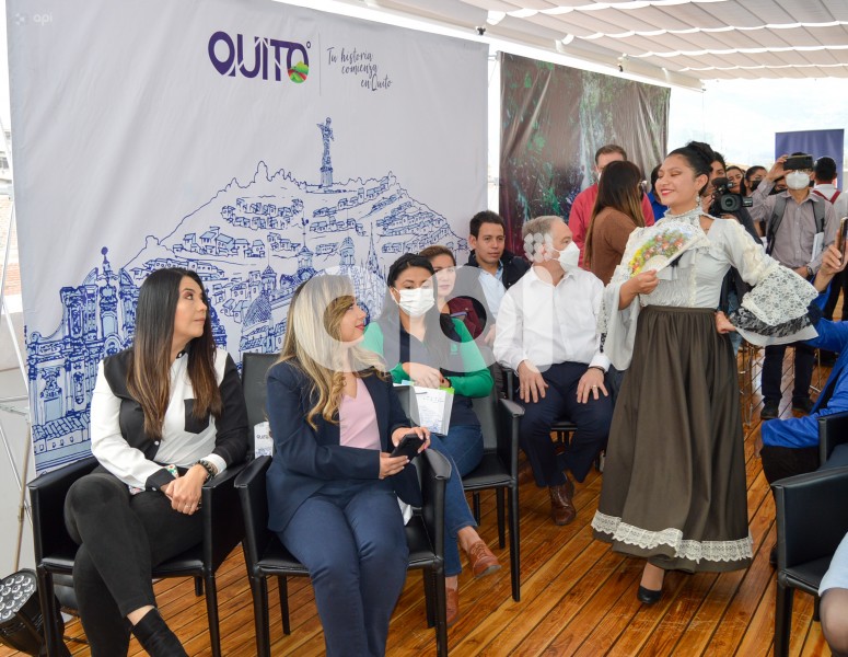 CUENCA-VISITA-QUITO-LINDO