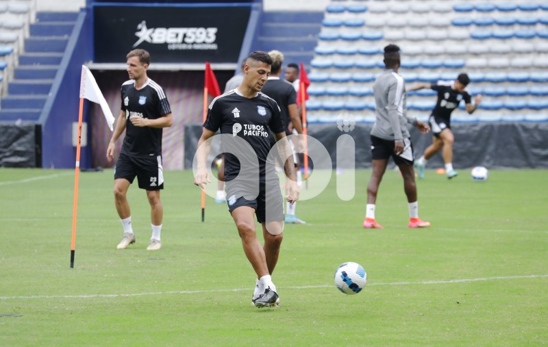 GYE-ENTRENAMIENTO-EMELEC