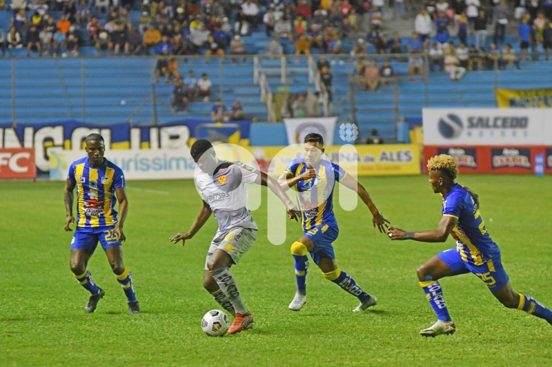 FBL-LIGAPRO-DELFIN - AUCAS