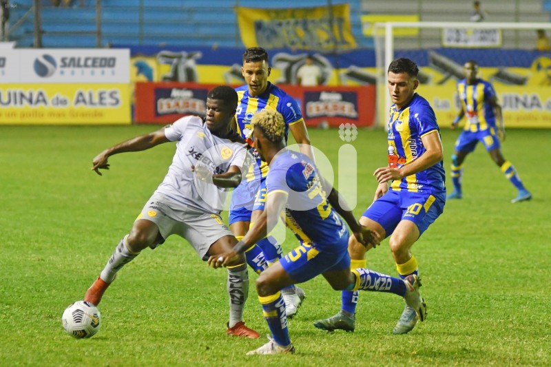 FBL-LIGAPRO-DELFIN - AUCAS