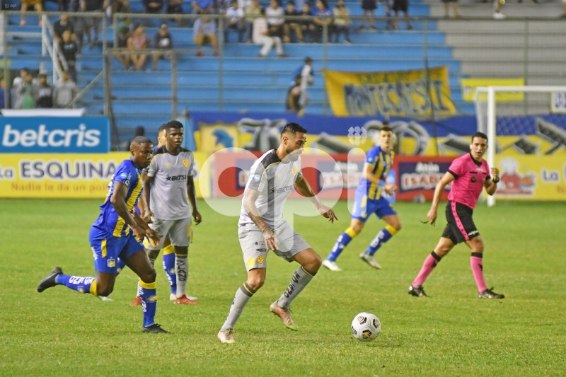 FBL-LIGAPRO-DELFIN - AUCAS
