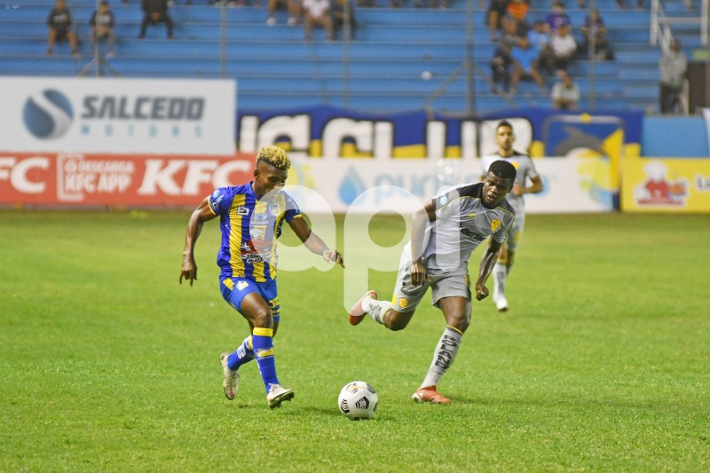 FBL-LIGAPRO-DELFIN - AUCAS