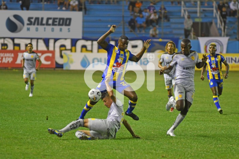 FBL-LIGAPRO-DELFIN - AUCAS