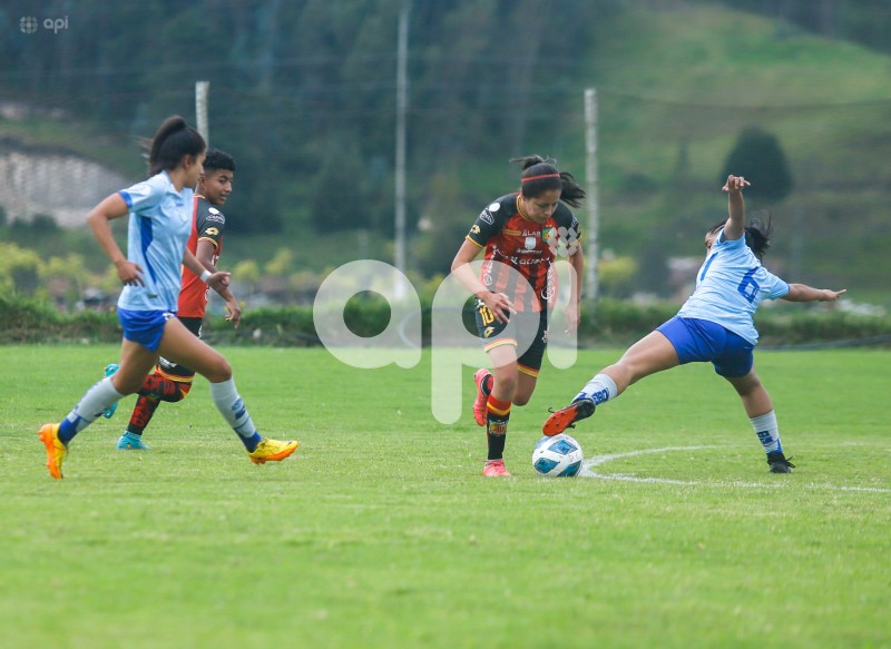 CUE-SUPERLIGA-DCUENCA-MACARA