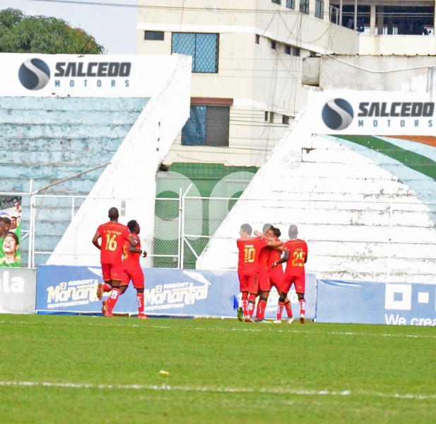 FBL-LIGAPRO-ORENSE-CUMBAYA