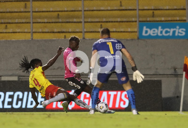 FBL-LIGAPRO-AUCAS-INDEPENDIENTE