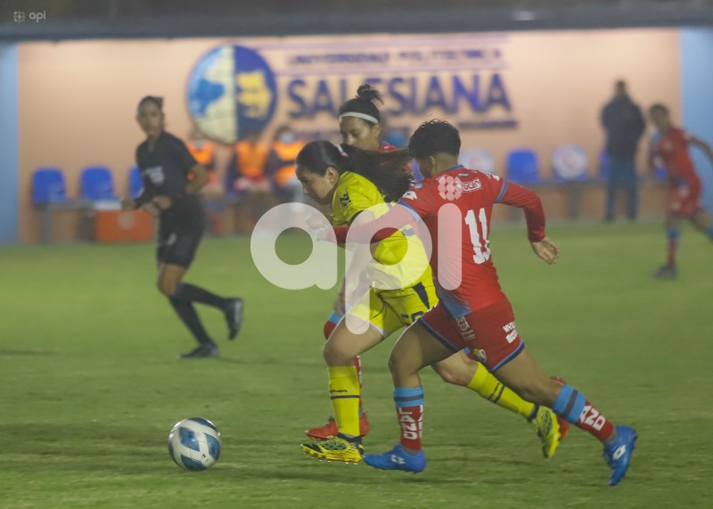 SUPERLIGA-FEMENINA-CARNERAS-ELNACIONAL