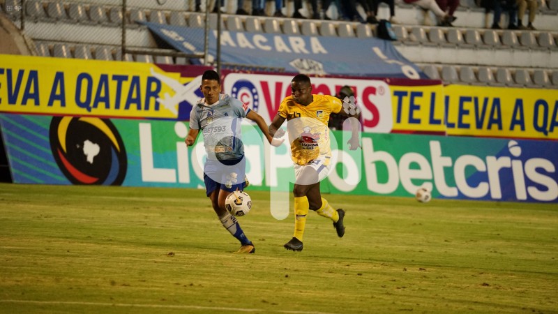 FBL-LIGA-PRO-MACARA-DELFIN-