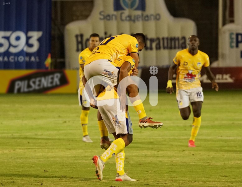 FBL-LIGA-PRO-MACARA-DELFIN-