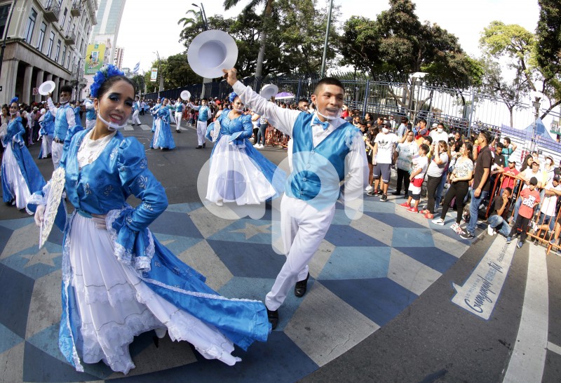 GYE-DESFILE CÍVICO CULTURAL 1