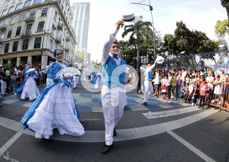 GYE-DESFILE CÍVICO CULTURAL 1