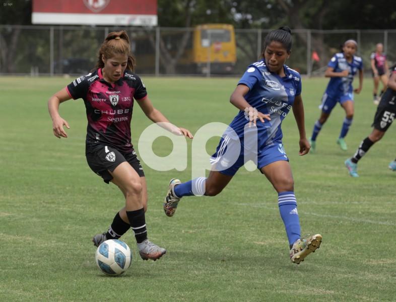 FBL-SUPERLIGA-EMELEC-DRAGONAS