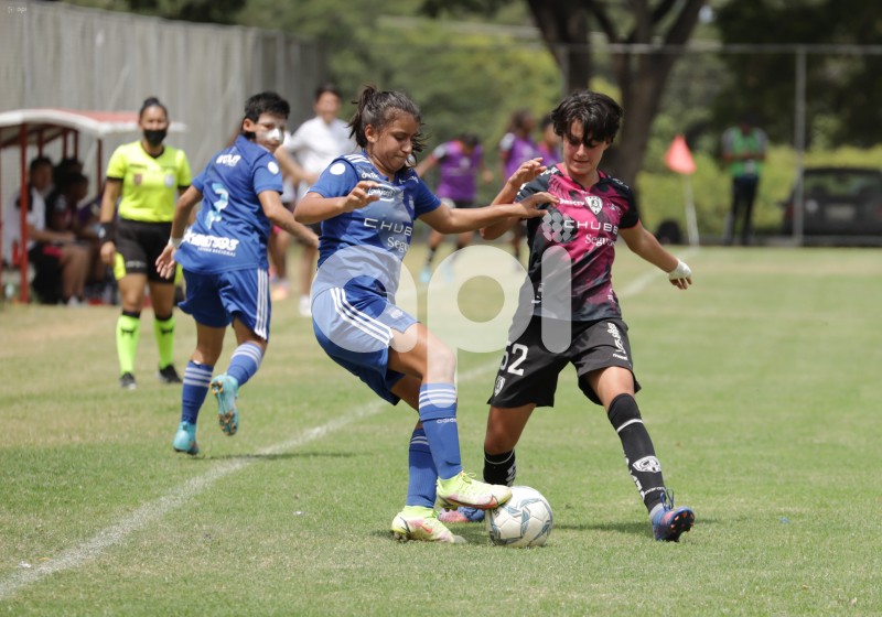 FBL-SUPERLIGA-EMELEC-DRAGONAS