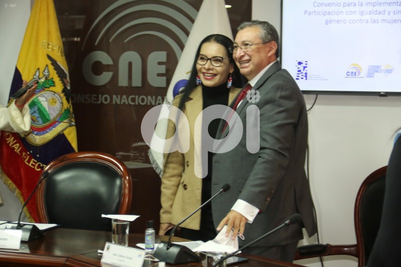 UIO-CNE-FIRMACONVENIO