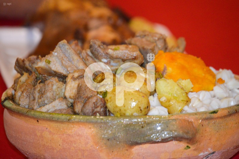 CUENCA-LANZAMIENTO-FESTIVAL-SANCOCHO-RICAURTE