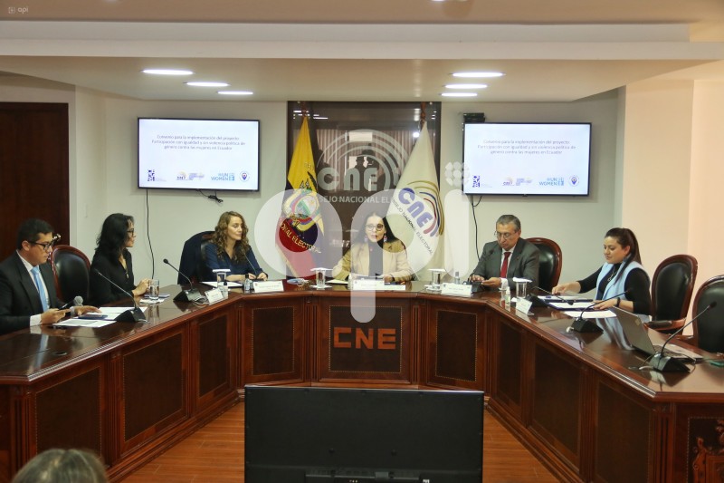 UIO-CNE-FIRMACONVENIO