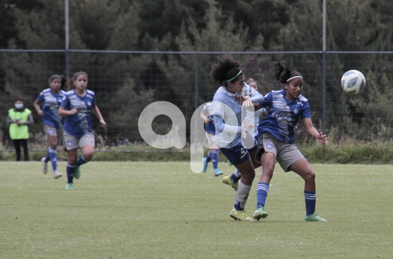FBL-SUPERLIGA FEMENINA-MACARA-EMELEC